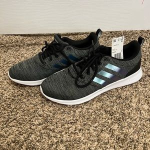 NWT Sz 9.5 Adidas cloud foam super